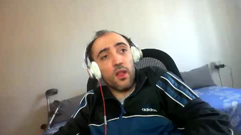 bentish online show from 11-27-25, 08:05