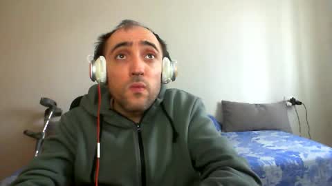 bentish online show from 04-06-26, 10:16