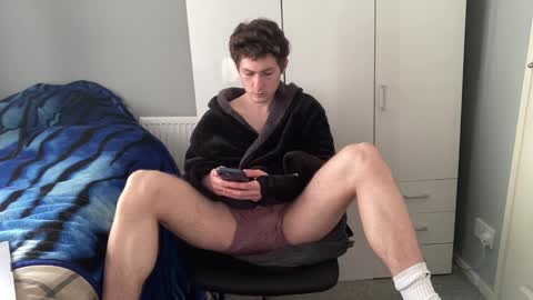 Snapshot of benwardle123 chatting on 03-12-25, 07:57 READ MY BIO ---  --- READ MY BIO online show from 03-12-25, 07:57