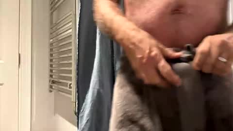 benz10001 online show from 01-08-26, 12:18