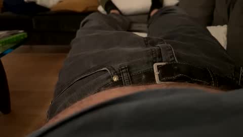 benz10001 online show from 04-04-26, 04:11