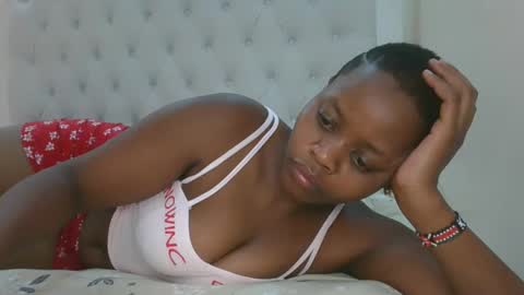 Berbie eva online show from 12-21-25, 01:24