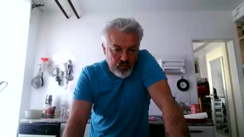 Martin online show from 11-22-25, 09:41