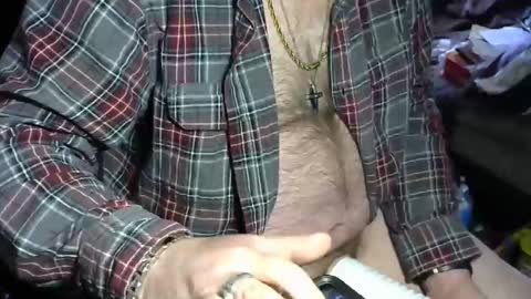 Snapshot of bergeeric1970 chatting on 01-26-25, 05:23 bergeeric1970 online show from 01-26-25, 05:23