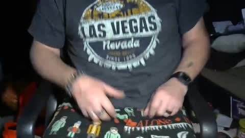 Snapshot of bergeeric1970 chatting on 02-25-25, 12:36 bergeeric1970 online show from 02-25-25, 12:36