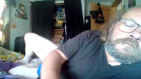 Snapshot of bergeeric1970 chatting on 09-08-25, 02:27 bergeeric1970 online show from 09-08-25, 02:27