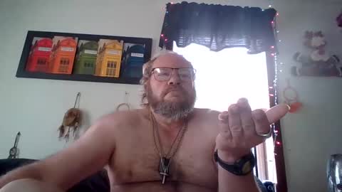 bergeeric1970 online show from 04-01-26, 01:41