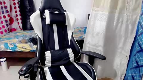 Bergon77 online show from 01-24-25, 06:14