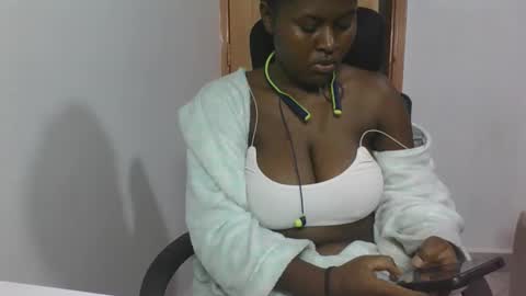 Snapshot of berlin543340 chatting on 11-06-25, 04:08 berlin543340 online show from 11-06-25, 04:08