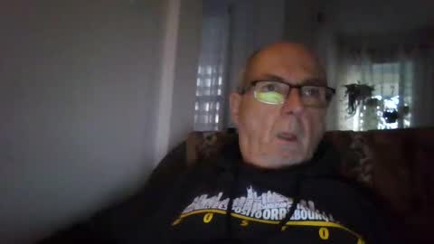 bernard1102 online show from 09-20-25, 10:55