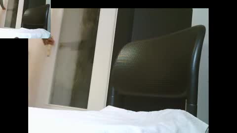 Snapshot of bernardo1968 chatting on 01-01-25, 02:41 bernardo1968 online show from 01-01-25, 02:41