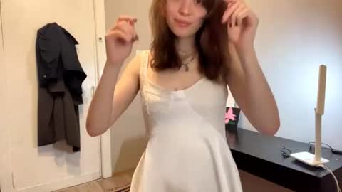 Lucy online show from 07-23-26, 05:33