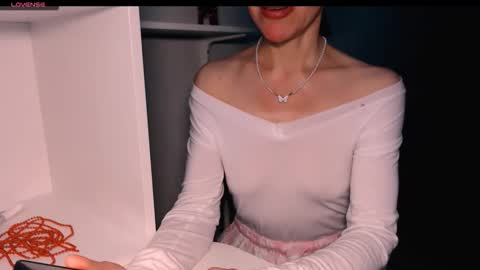 berry2024 online show from 02-11-26, 07:46