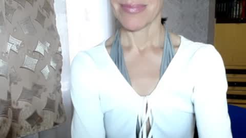 berry2024 online show from 07-23-26, 05:05