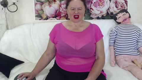 BerryShickX online show from 09-09-25, 08:14