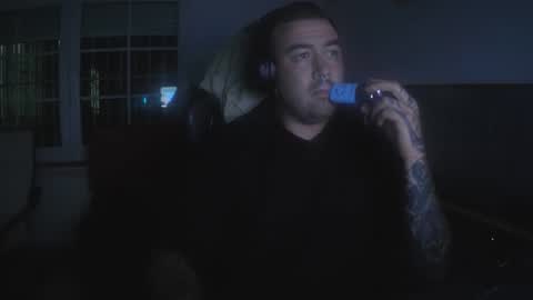 Snapshot of berto3389 chatting on 05-10-26, 12:27 berto3389 online show from 05-10-26, 12:27