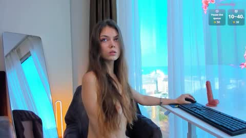 Alice online show from 01-12-26, 12:49