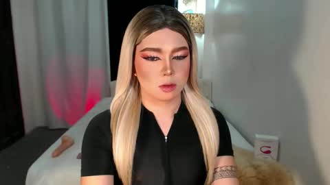 bestgirljulia online show from 12-01-25, 04:28