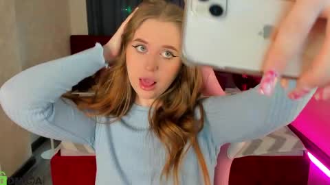 Snapshot of betany_foks chatting on 05-03-26, 12:05 Betany online show from 05-03-26, 12:05