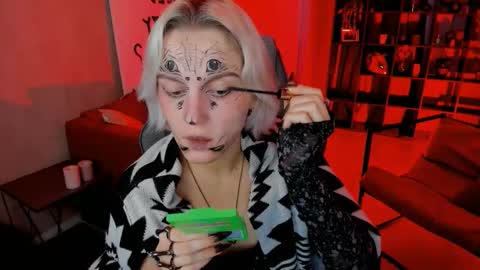 Bethany online show from 10-31-25, 04:24