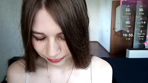 Leila online show from 07-06-26, 11:07