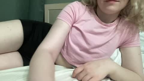 Bette online show from 04-27-26, 07:45