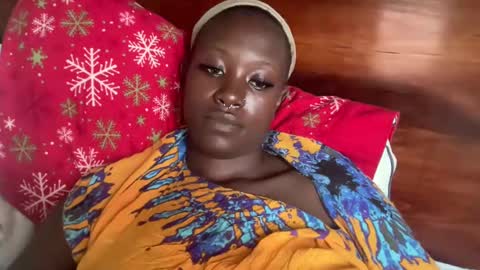 Adah online show from 12-26-24, 04:32