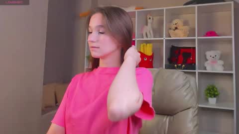 Eva online show from 09-29-25, 10:20