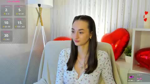Snapshot of betty_watts chatting on 06-24-26, 01:26 Kelly online show from 06-24-26, 01:26