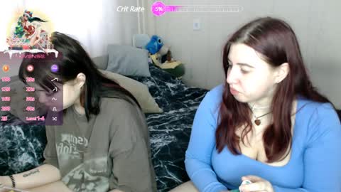 Snapshot of bettyandrich chatting on 12-22-24, 08:05 Betty and Rich online show from 12-22-24, 08:05