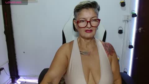 bibiana online show from 06-17-26, 03:35