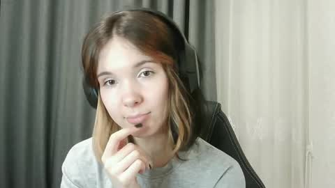 Snapshot of beulabejerano chatting on 04-15-26, 07:58 Ruby online show from 04-15-26, 07:58
