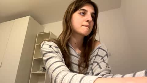 Snapshot of beulahweikert chatting on 05-08-26, 05:29 Lina online show from 05-08-26, 05:29