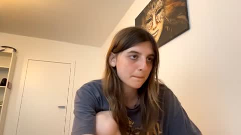 Snapshot of beulahweikert chatting on 07-04-26, 05:41 Lina online show from 07-04-26, 05:41