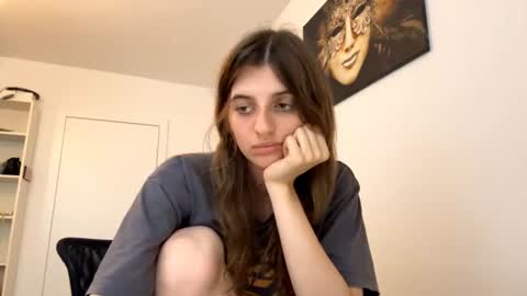 Snapshot of beulahweikert chatting on 07-09-26, 05:17 Lina online show from 07-09-26, 05:17