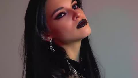 Beverly online show from 11-11-25, 06:19