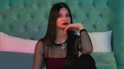 Beverly online show from 03-24-26, 06:35