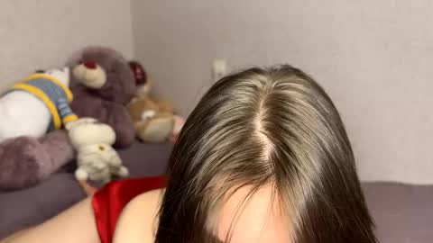 Bella online show from 04-15-26, 08:42