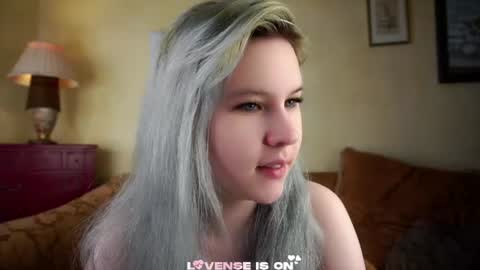 Eliz online show from 07-03-26, 02:51