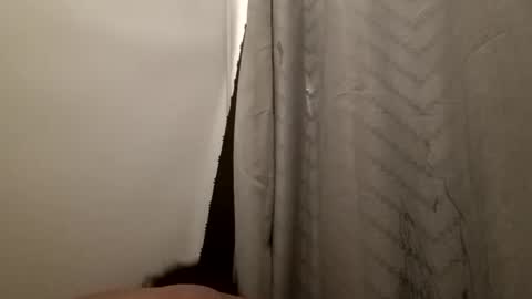 Snapshot of bfernwalt5150 chatting on 06-01-26, 12:23 bfernwalt5150 online show from 06-01-26, 12:23