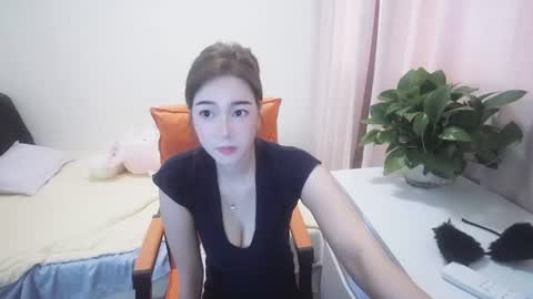 bhlinxuemei online show from 06-23-26, 07:39