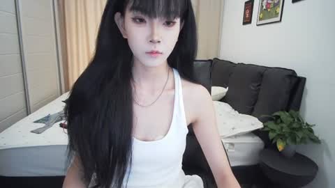 Snapshot of bhwuyulian chatting on 06-29-26, 05:35 bhwuyulian online show from 06-29-26, 05:35