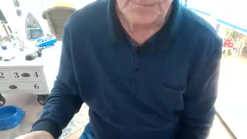 Manfred online show from 01-15-26, 10:53