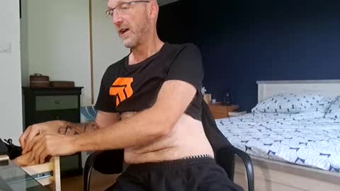 Snapshot of bi_french69 chatting on 06-08-26, 06:47 My name is David and if you like public exhibitions you wont be disappointed with me LoL - My favorite vibes is 44 online show from 06-08-26, 06:47