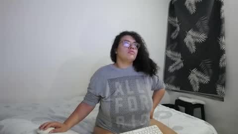 Bianca Tuesday to Sunday from 2am to 6am UTC-5 online show from 05-06-26, 09:14