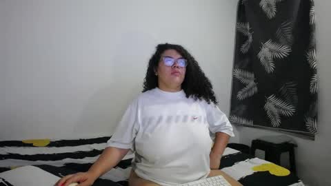 Bianca Tuesday to Sunday from 2am to 6am UTC-5 online show from 05-19-26, 09:15