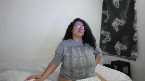 Bianca Tuesday to Sunday from 2am to 6am UTC-5 online show from 05-21-26, 09:16