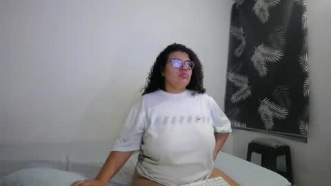Bianca Tuesday to Sunday from 2am to 6am UTC-5 online show from 05-29-26, 09:18