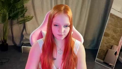 Snapshot of bianca_touch chatting on 03-05-26, 07:04 Candace online show from 03-05-26, 07:04