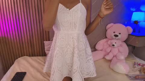 Snapshot of biancaa__18 chatting on 05-21-26, 07:32 biancaa__18 online show from 05-21-26, 07:32